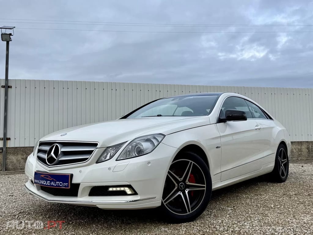 Mercedes-Benz E 250 CDI Avantgarde BlueEfficiency — fotografia 4