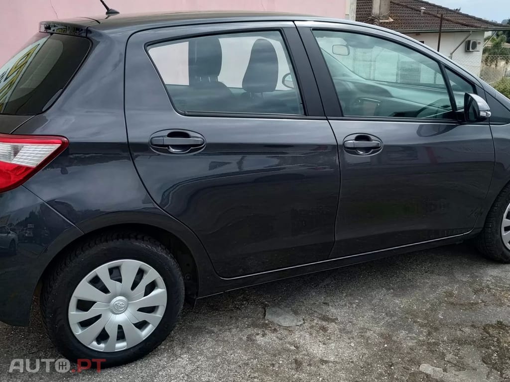 Toyota Yaris 1.0 VVT-i ACtive