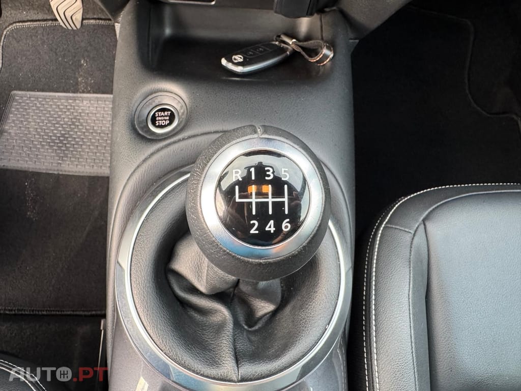 Nissan Juke 1.0 DIG-T N-Connecta NAV.+TwoTone NC