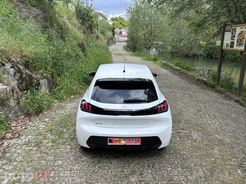 Peugeot 208 1.5 BlueHDi Allure