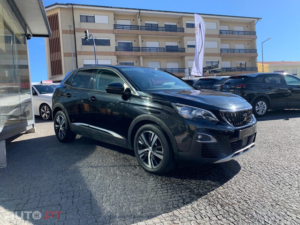 Peugeot 3008 1.5 BlueHDi Allure