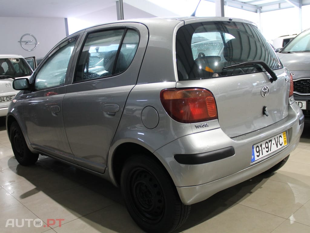 Toyota Yaris 1.0 Sol