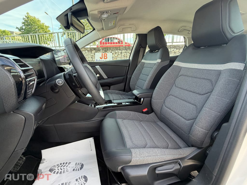 Citroen C4 1.2 PureTech Feel Pack EAT8