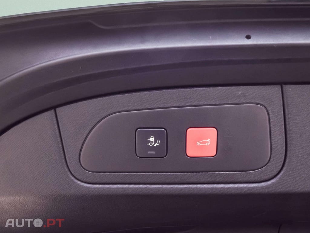 DS DS7 Crossback E-Tense 4x4 Opera EAT8