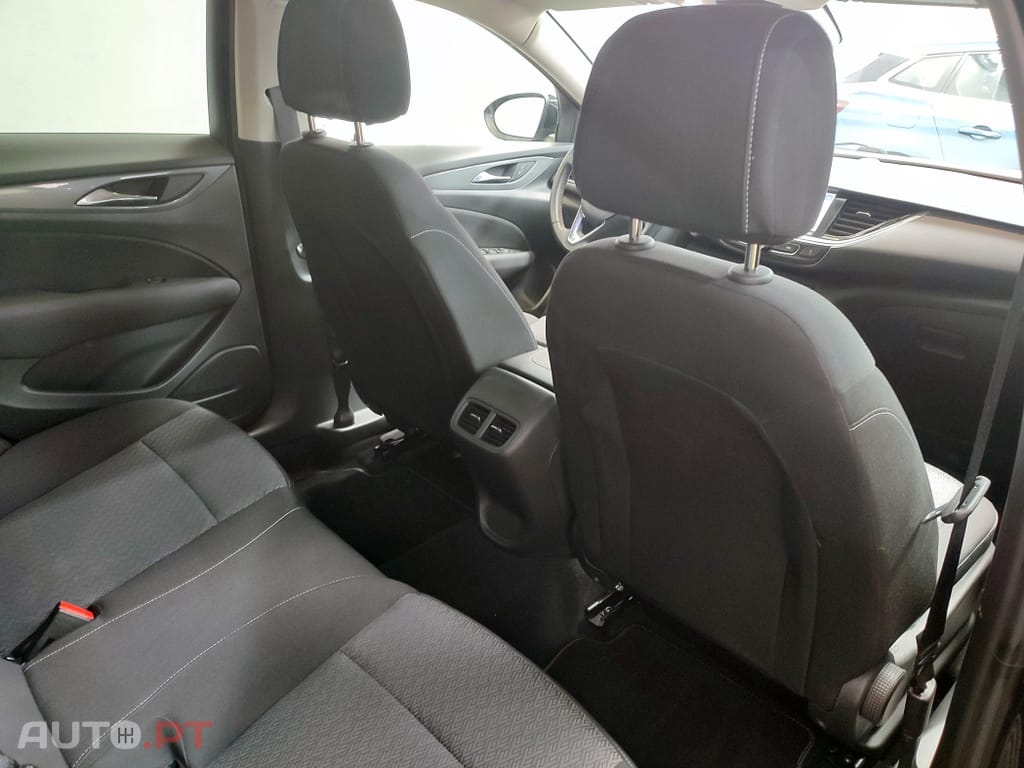 Opel Insignia 1.6 CDTI BUSINESS