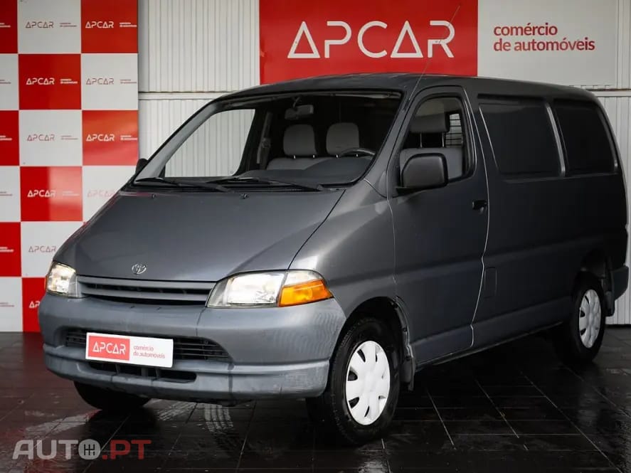 Toyota HiAce 2.4 D LXH12LG