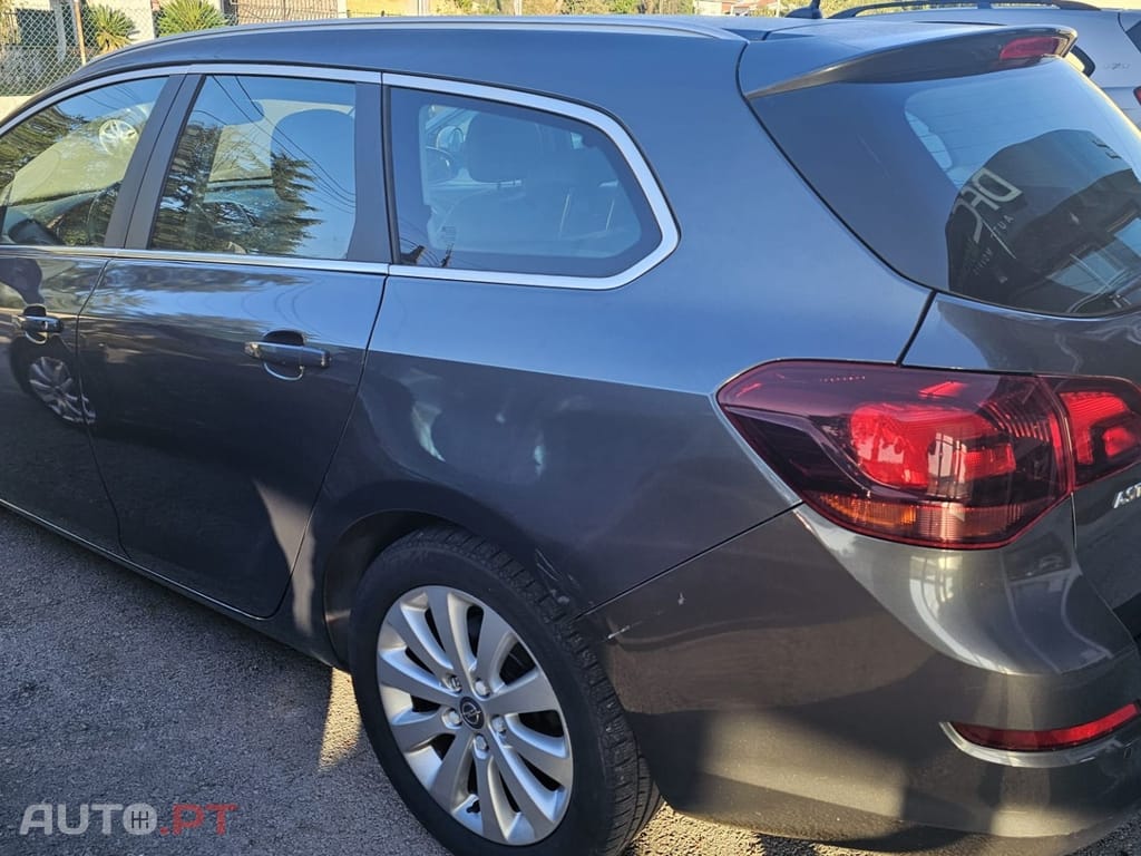 Opel Astra 1.7 CDTi Cosmo Start/Stop