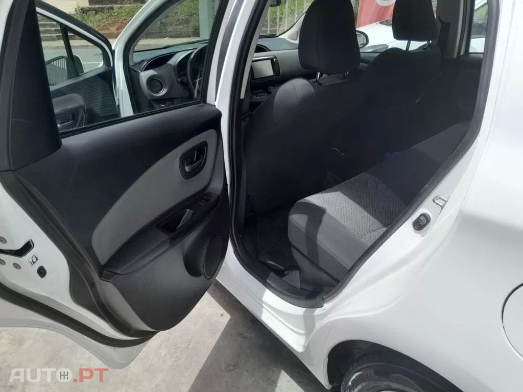 Toyota Yaris 1.5 HSD Comfort+P.Style
