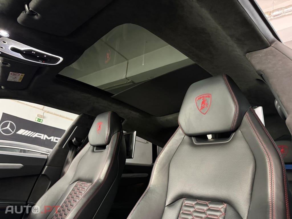 Lamborghini Urus 4.0 V8