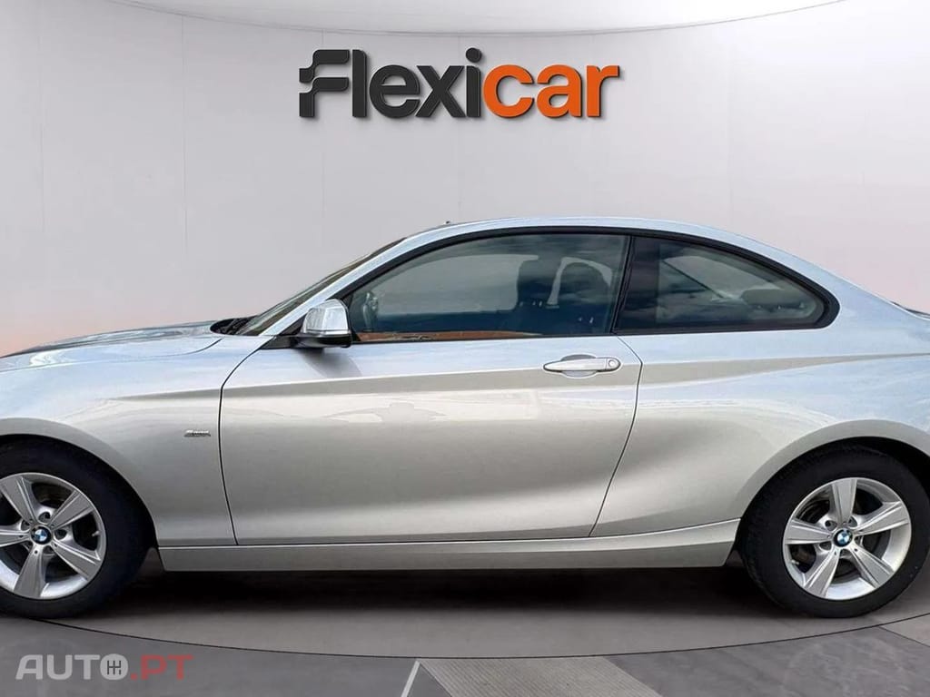 BMW 218 i Coupe Line Sport Auto