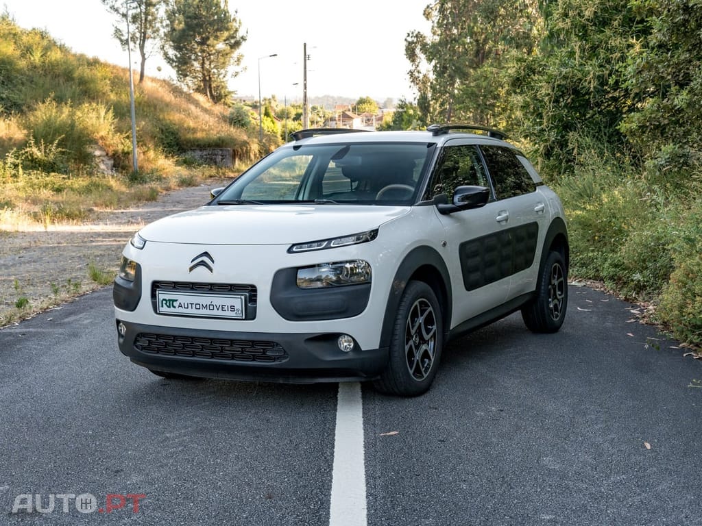 Citroen C4 Cactus 1.2 PureTech Shine