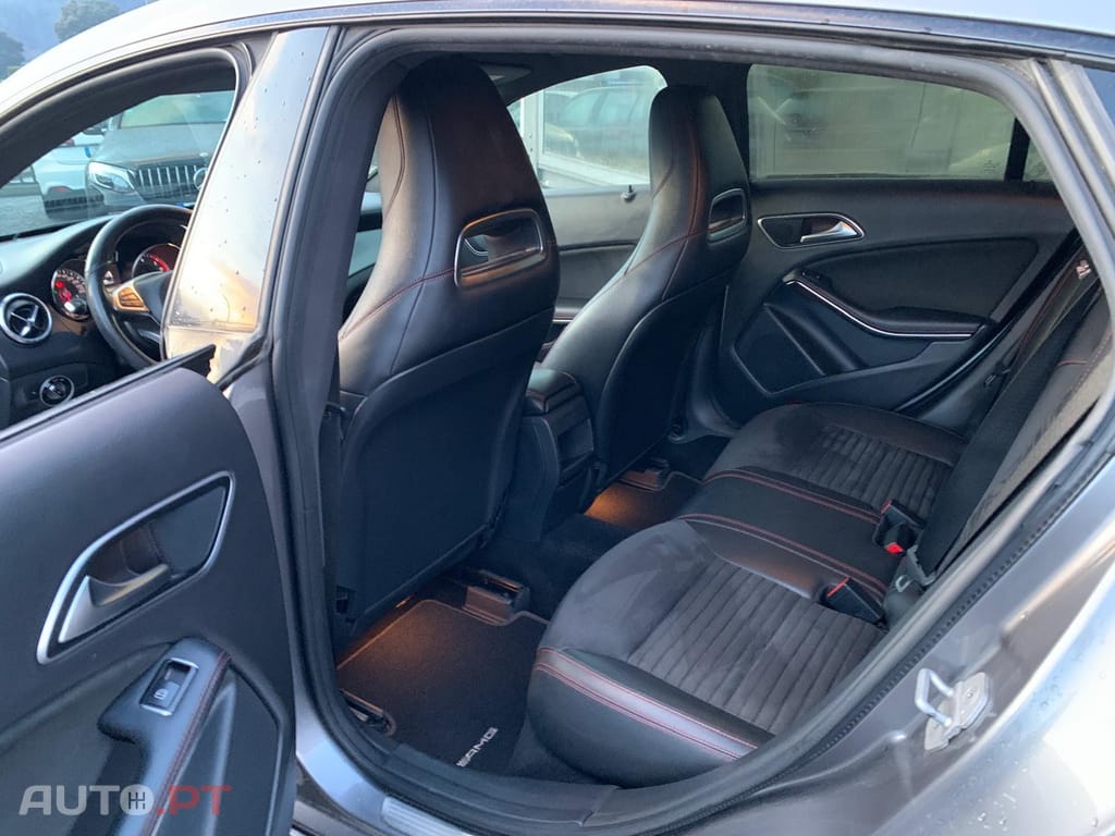 Mercedes-Benz CLA 180 d AMG Line