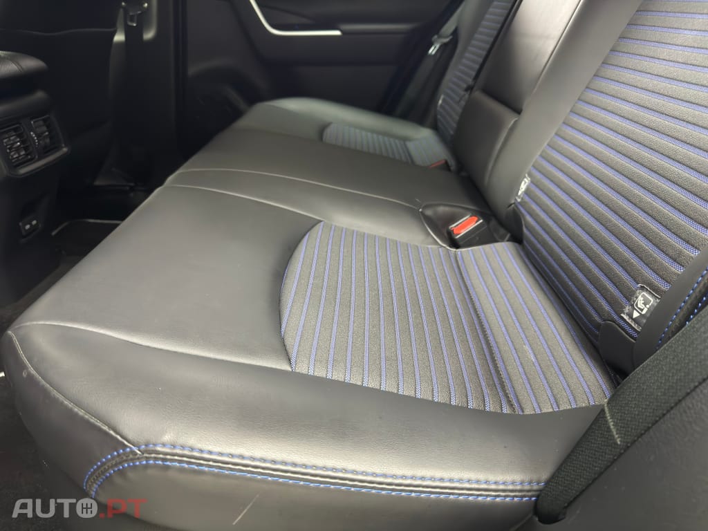 Toyota RAV4 HDF Square Collection