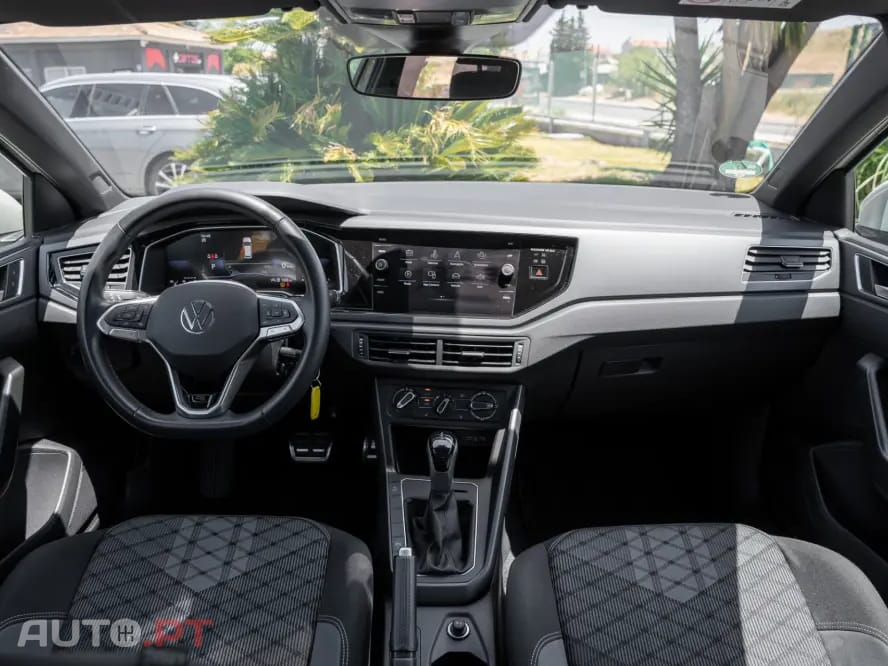 Volkswagen Taigo 1.0 TSI OPF DSG R-Line