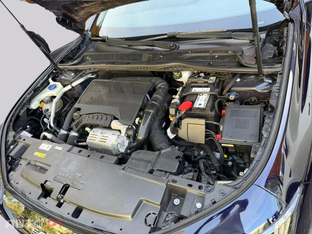 Peugeot 508 SW 1.2 EAT8 Business — fotografia 40