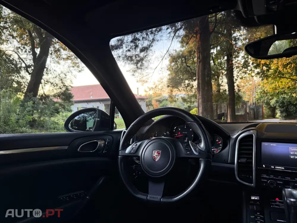 Porsche Cayenne Platinum Edition