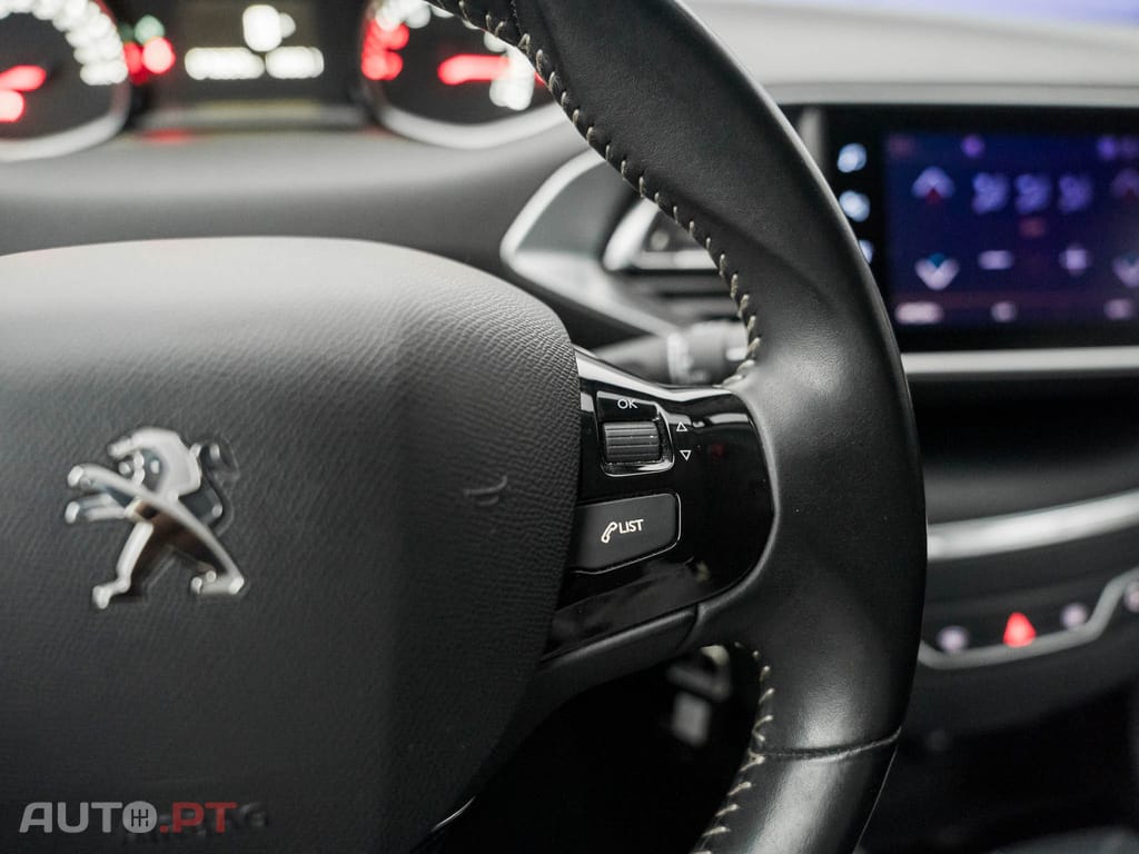 Peugeot 308 1.2 PureTech Style