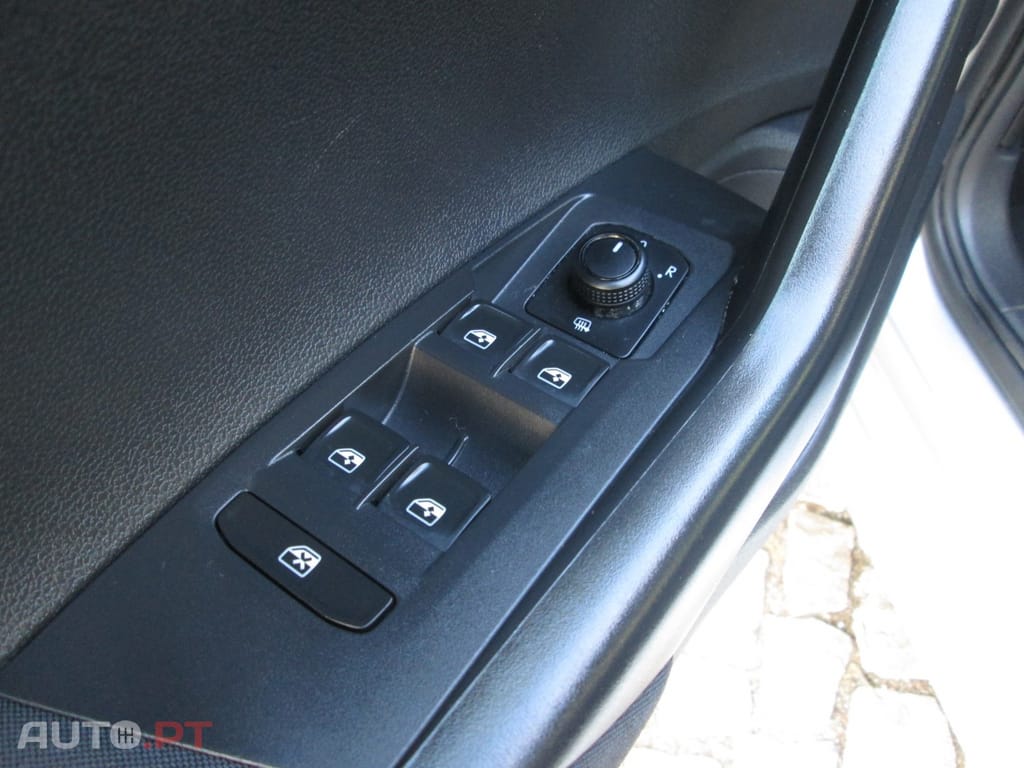 Volkswagen Polo 1.0 TSI Confortline