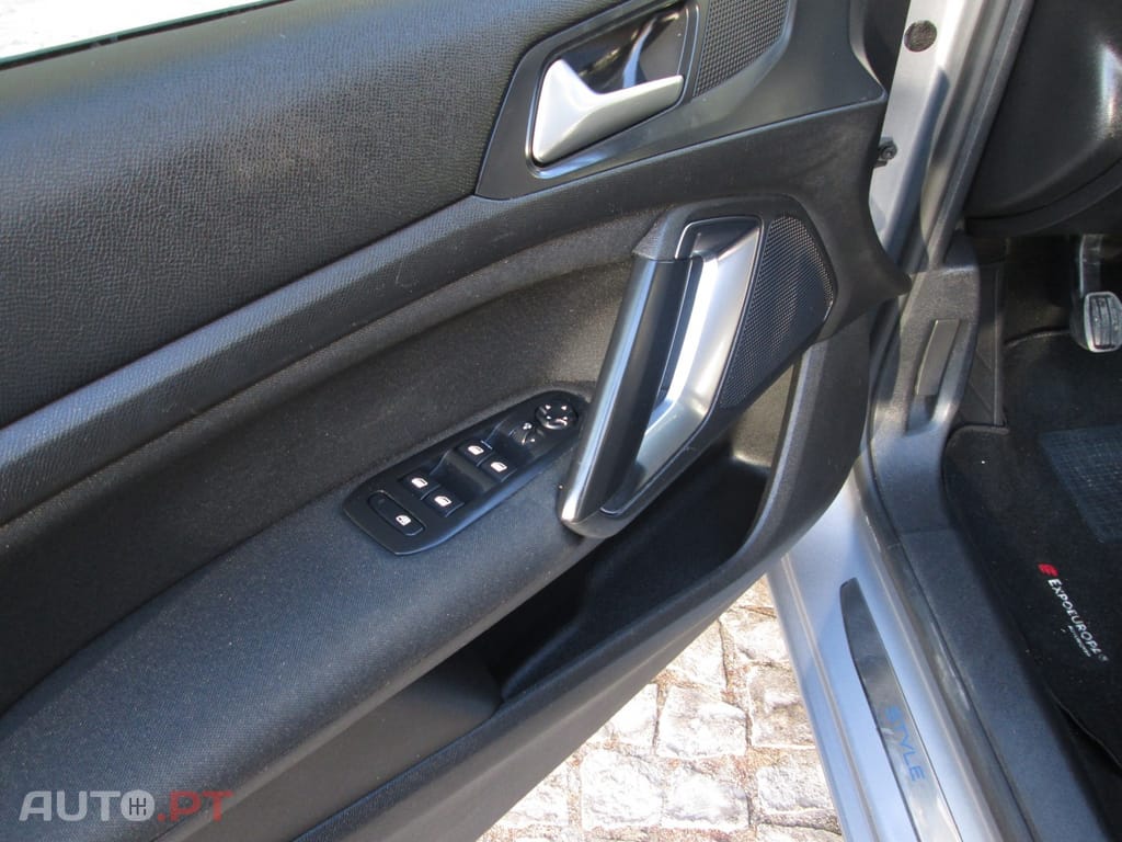 Peugeot 308 1.2 PureTech Active