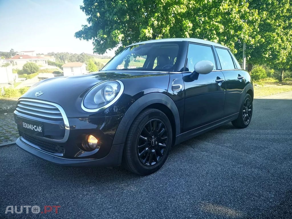 MINI One Cooper D Auto
