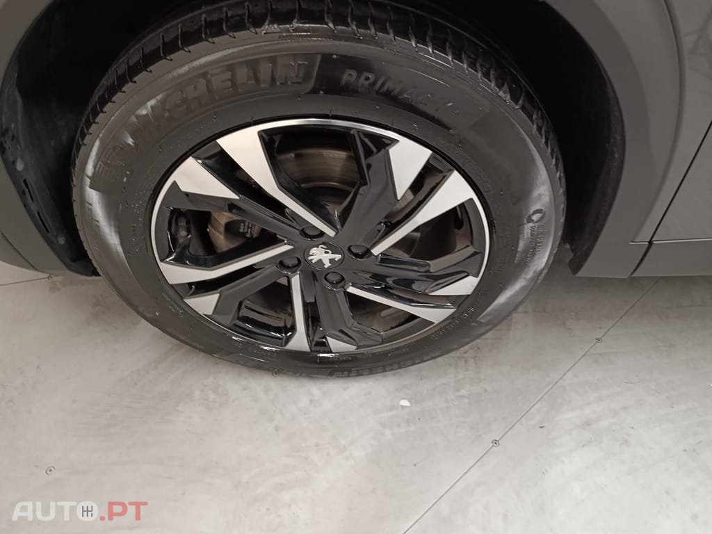 Peugeot 2008 1.5 BlueHDi GT EAT8