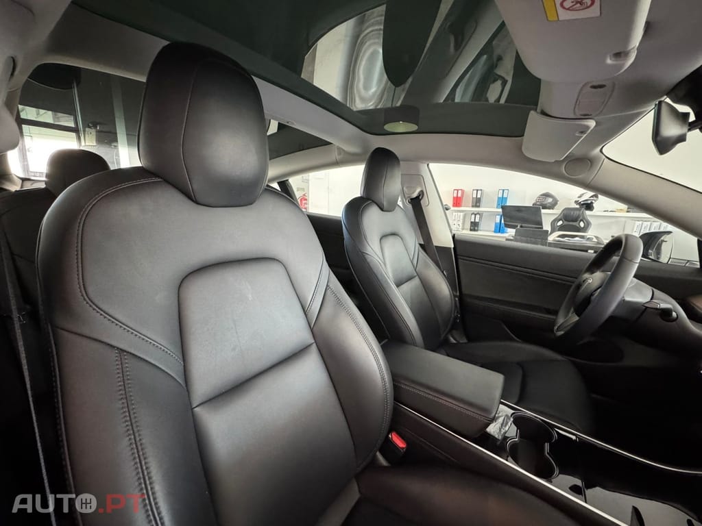 Tesla Model 3 Long-Range Dual Motor AWD