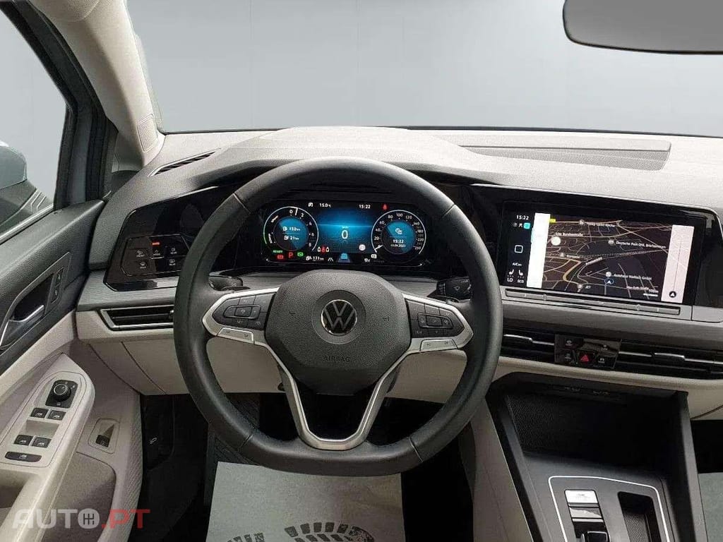 Volkswagen Golf 1.4 eHybrid DSG Style