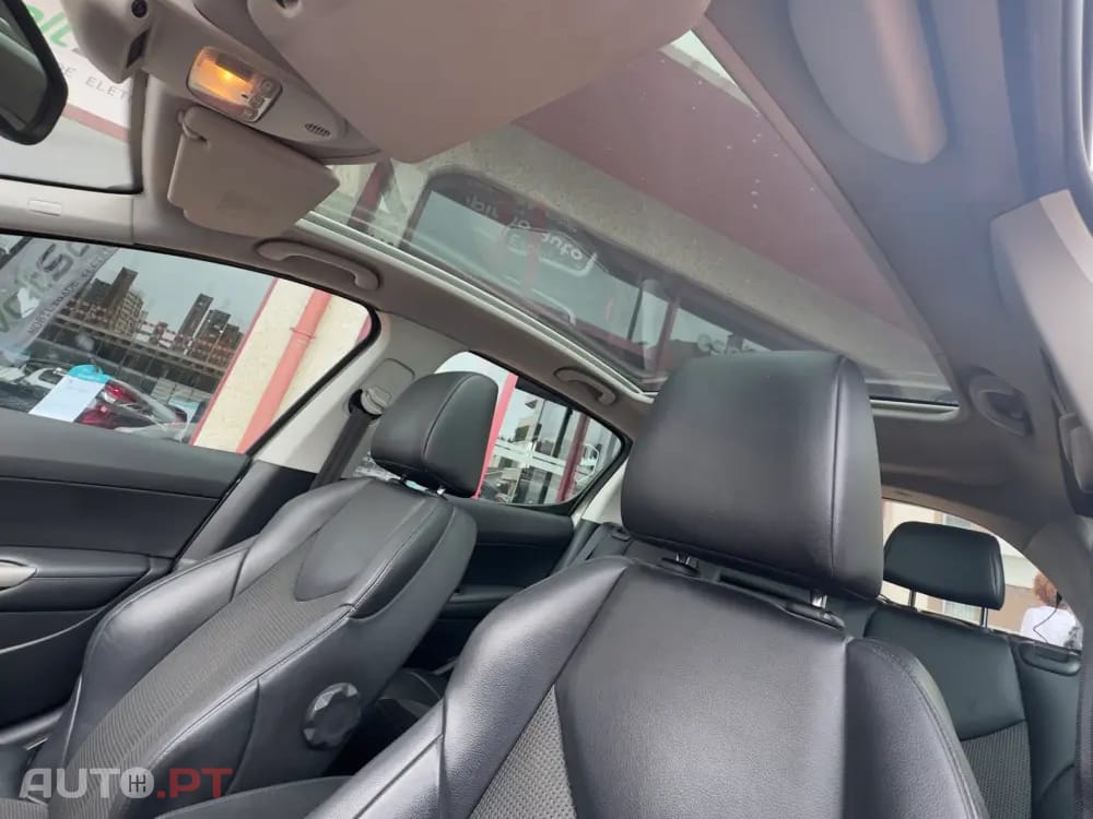 Peugeot 308 1.6 e-HDi Allure CMP6