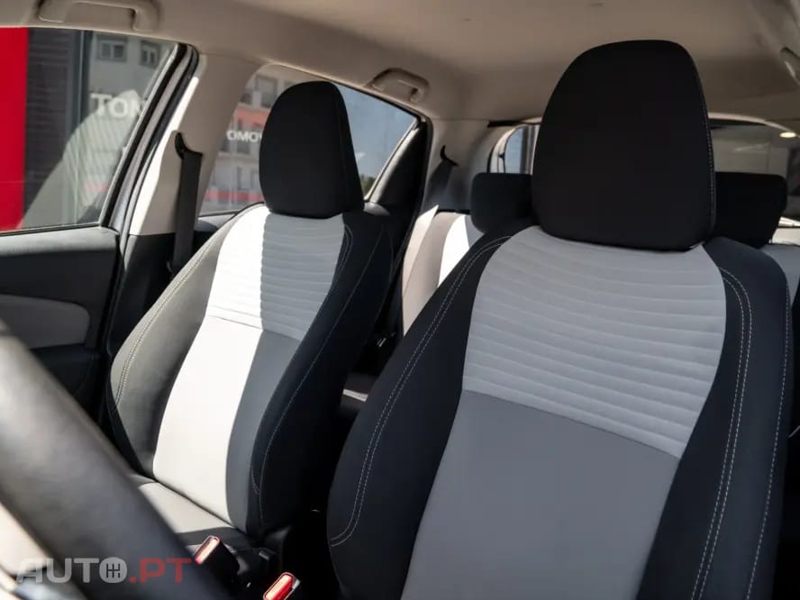 Toyota Yaris 1.0 VVT-i Comfort