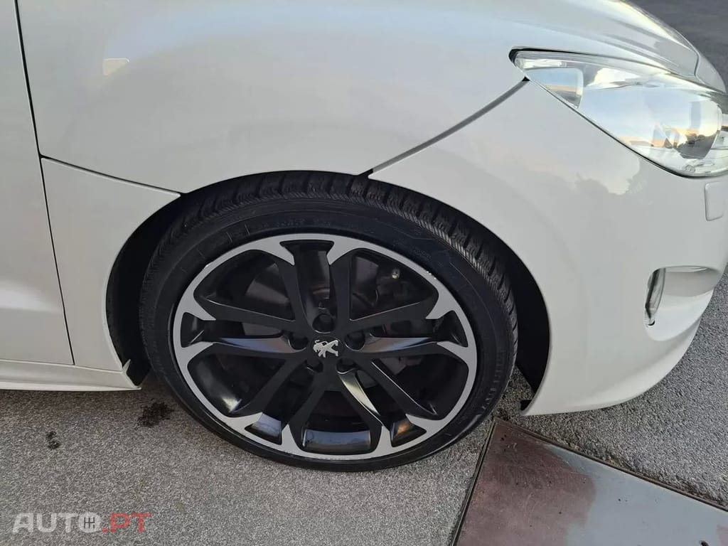 Peugeot RCZ 1.6 200 THP Onyx