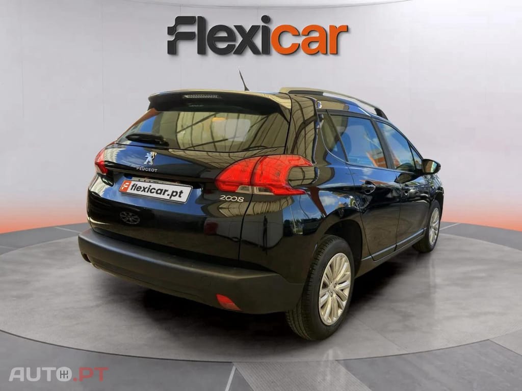 Peugeot 2008 1.2 PureTech Style