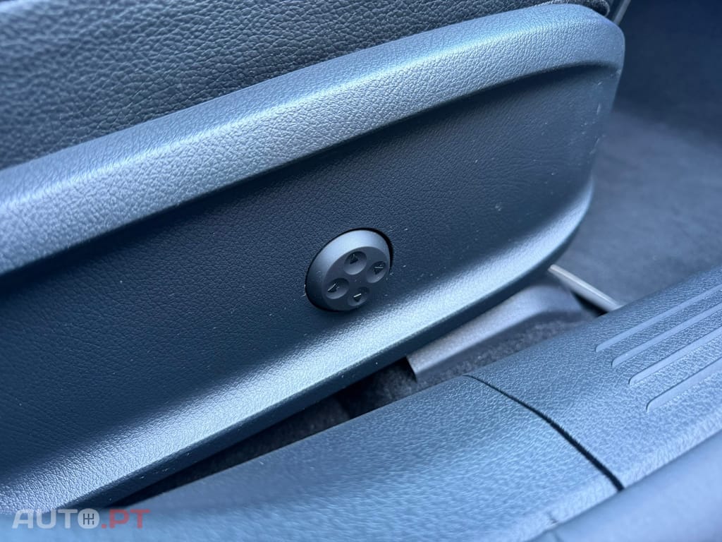 Mercedes-Benz CLA 250 e Shooting Brake AMG Line