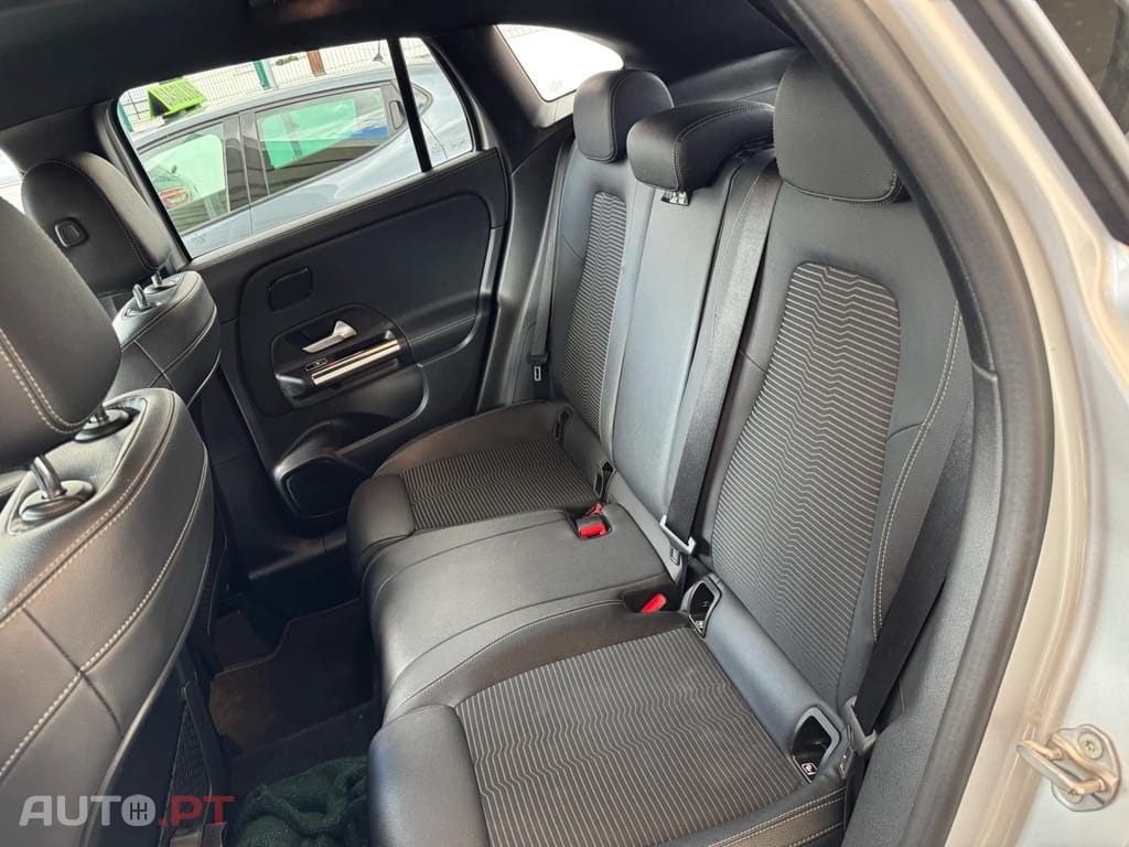 Mercedes-Benz GLA 200 d 4Matic 8G-DCT Progressive