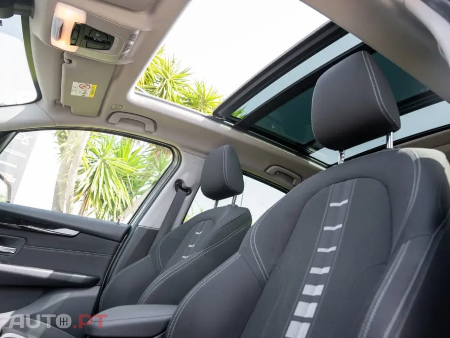 BMW 216 d Line Luxury Auto