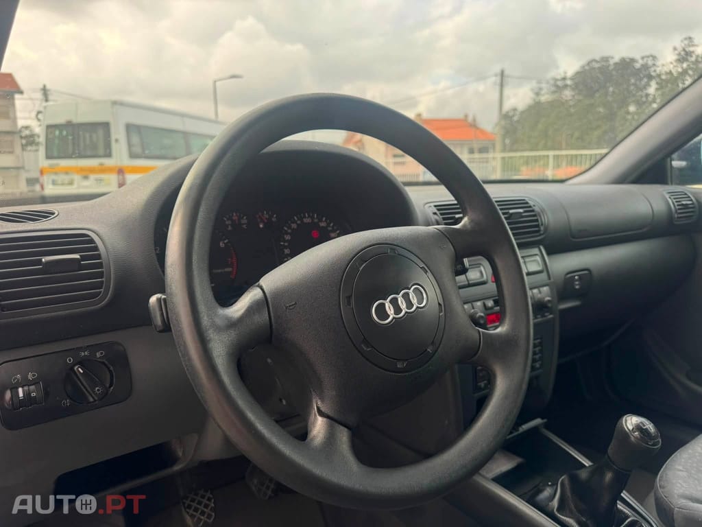 Audi A3 1.6