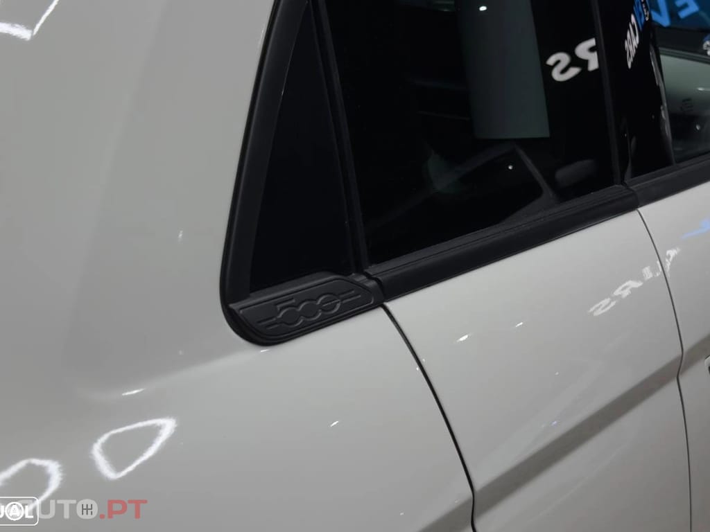 Fiat 500e 42 kWh Icon