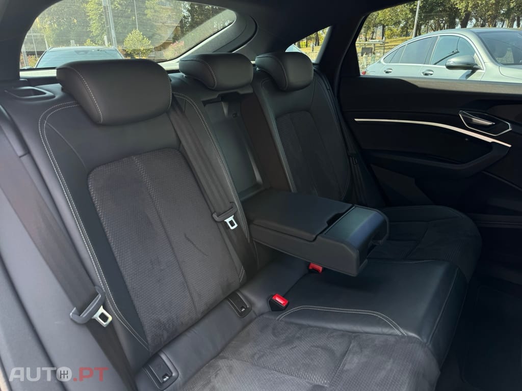 Audi E-Tron 55 quattro S line