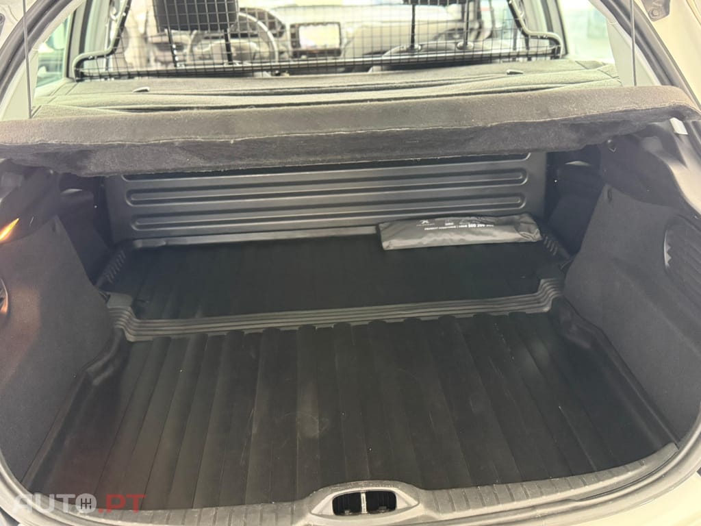 Peugeot 208 1.5 BlueHDi Active