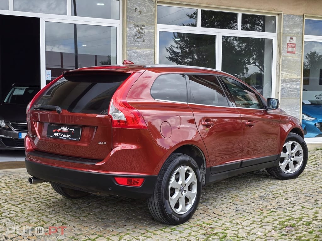 Volvo XC60 2.4 D Momentum Geartronic