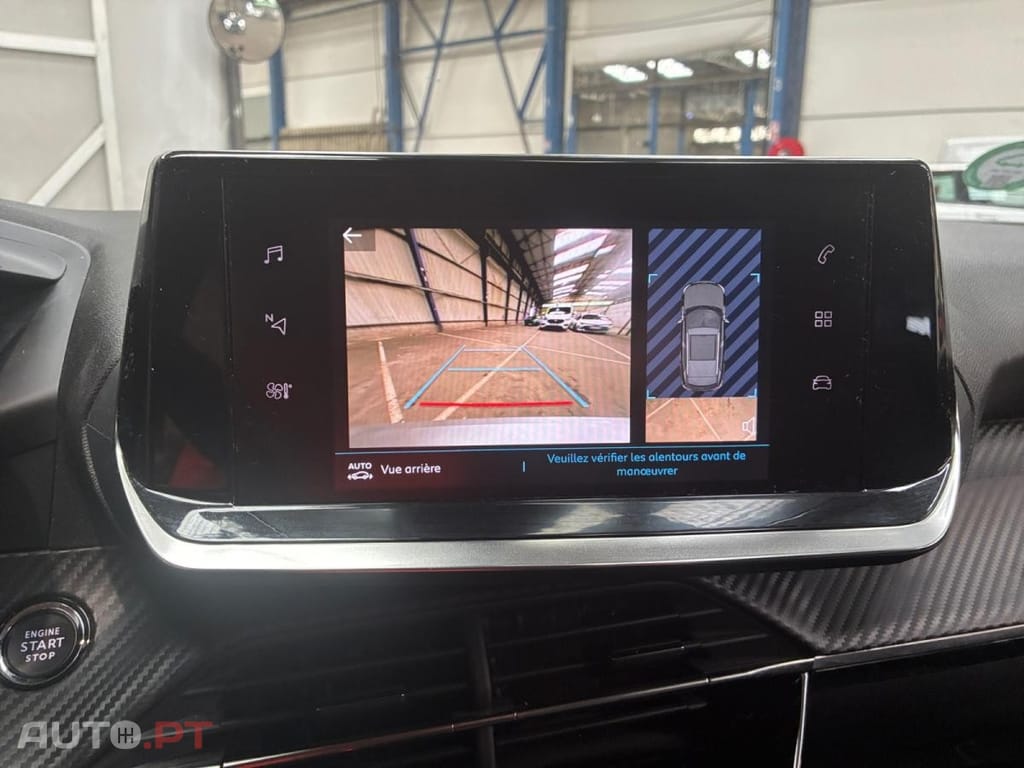 Peugeot E-2008 50 kWh Allure Pack