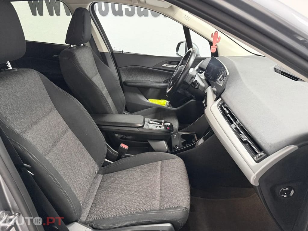 BMW 218 d Auto