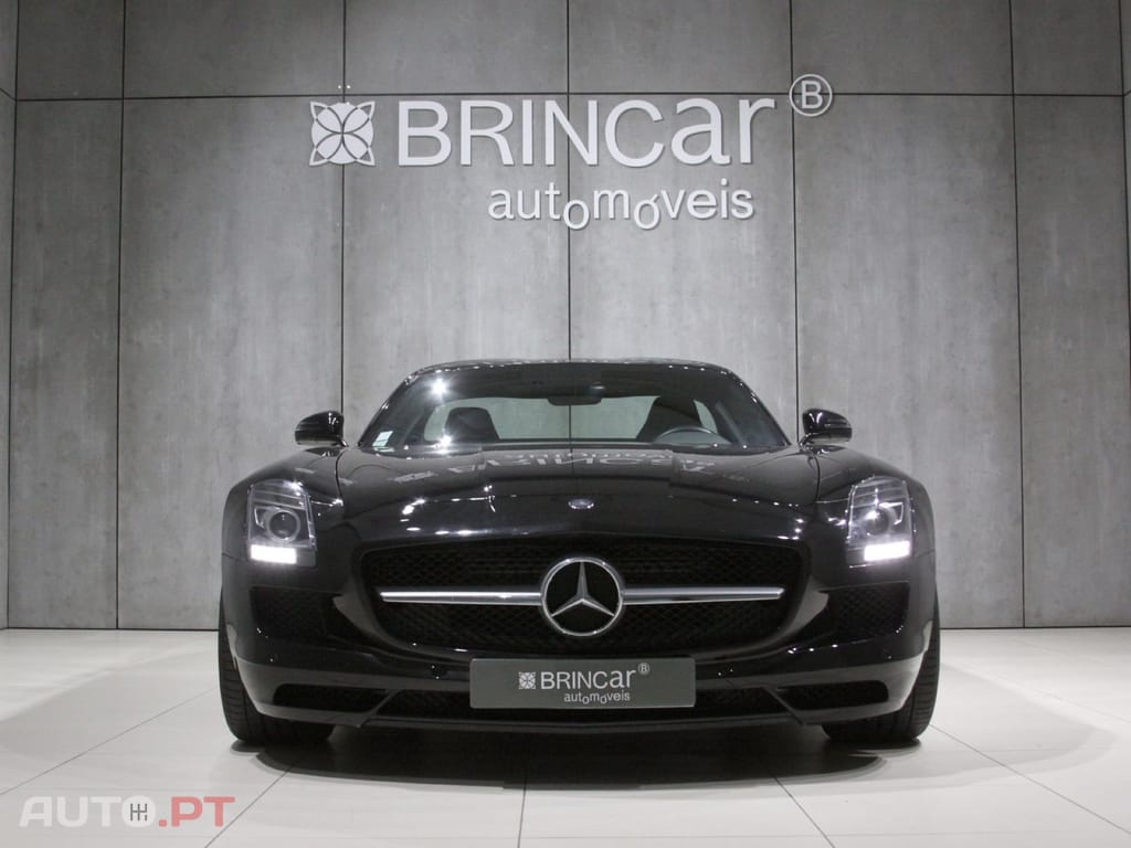 Mercedes-Benz SLS 63 AMG