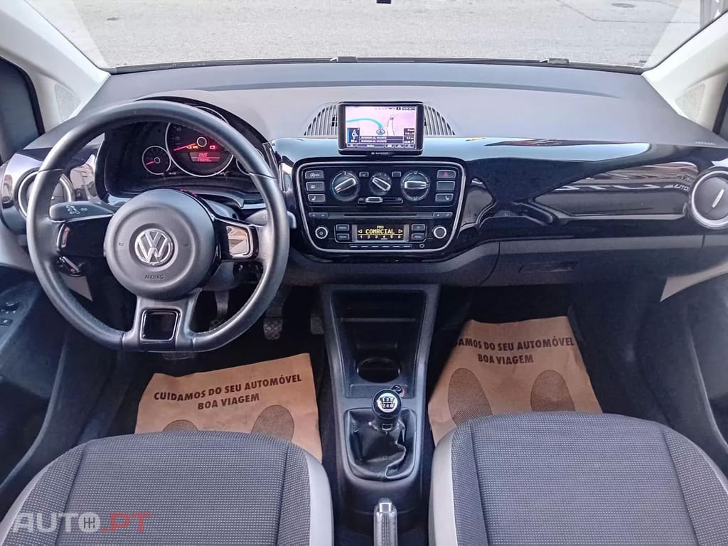 Volkswagen Up! 1.0 BlueMotion High