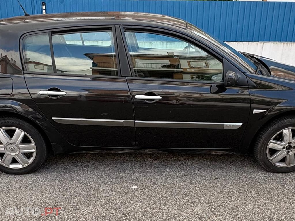 Renault Mégane Berlina 5P