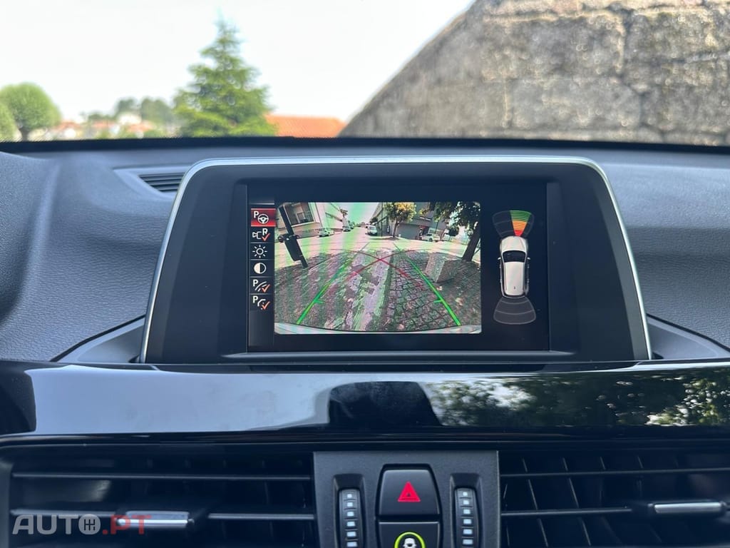 BMW X1 16 d sDrive Advantage