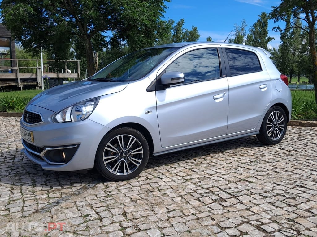 Mitsubishi Space Star 1.2 Intense Connect Edition