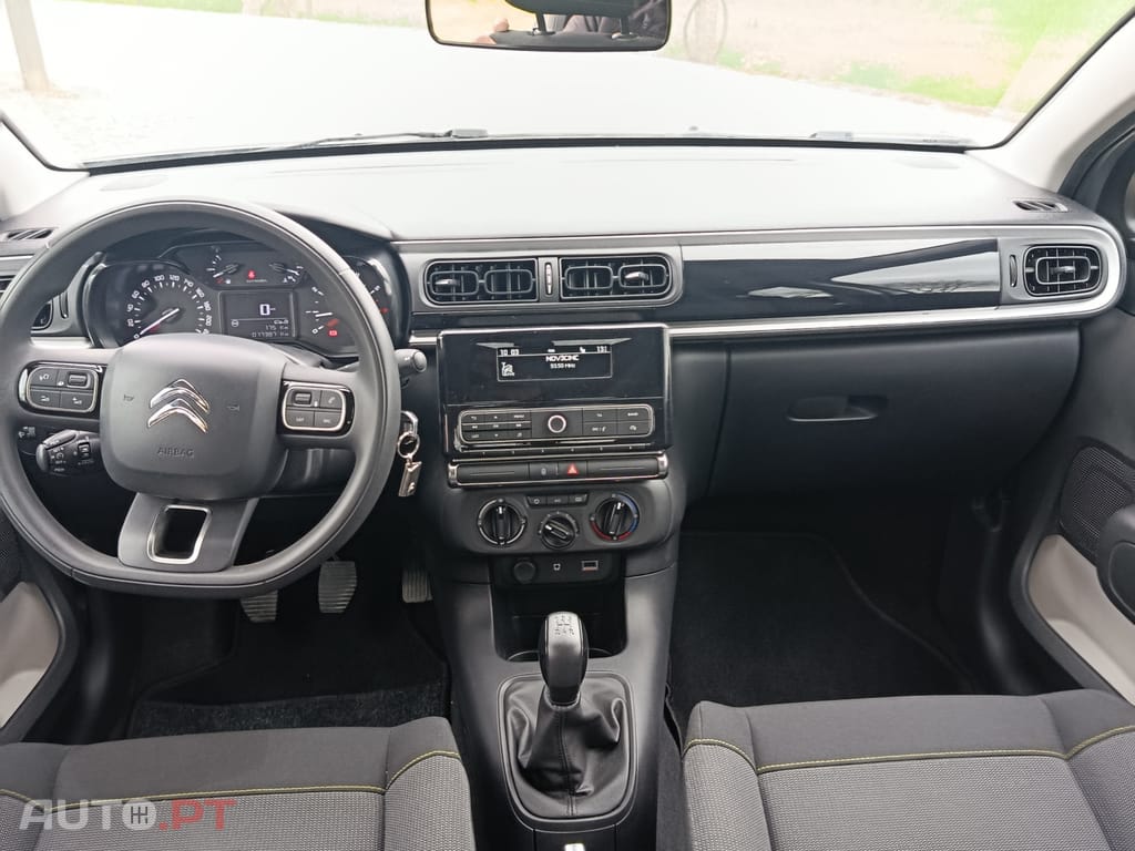 Citroen C3 PureTech attraction