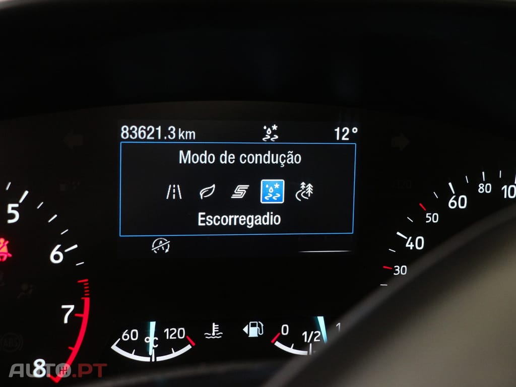 Ford Focus 1.0 EcoBoost MHEV Active