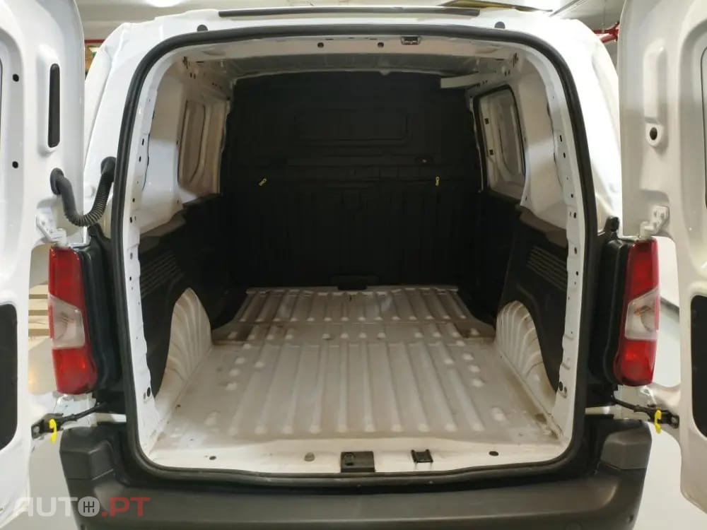 Peugeot Partner 1.5 BlueHDi Premium Standard
