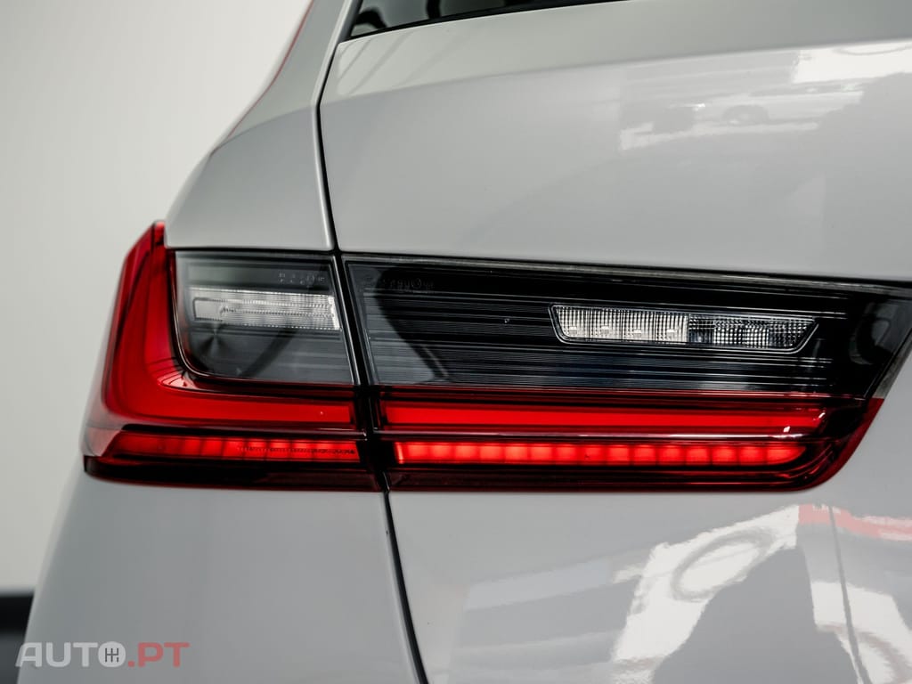 BMW 318 d Touring Auto